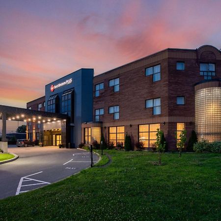 Best Western Plus Montreal East Экстерьер фото